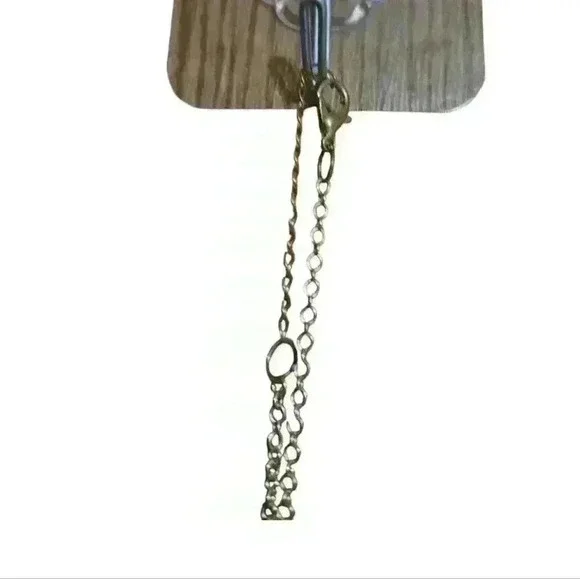 NWOT honeybee necklace! - Picture 3 of 4